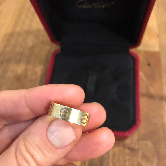 100% Authentic 18K Cartier LOVE Ring size 4.75. Thicker version - Picture 3 of 5